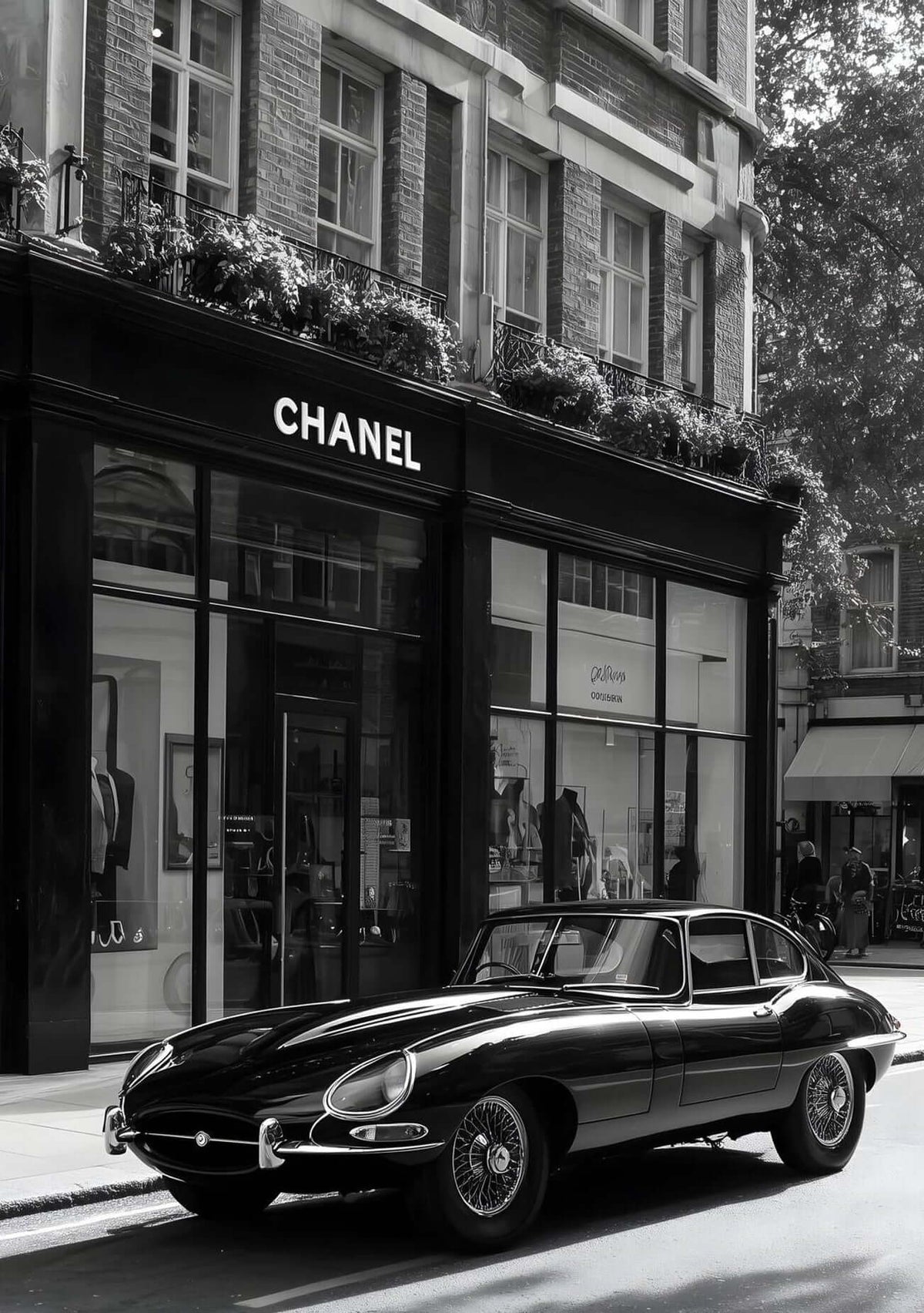 Parisian Noir | Classic Elegance & Luxury Street Photography Print